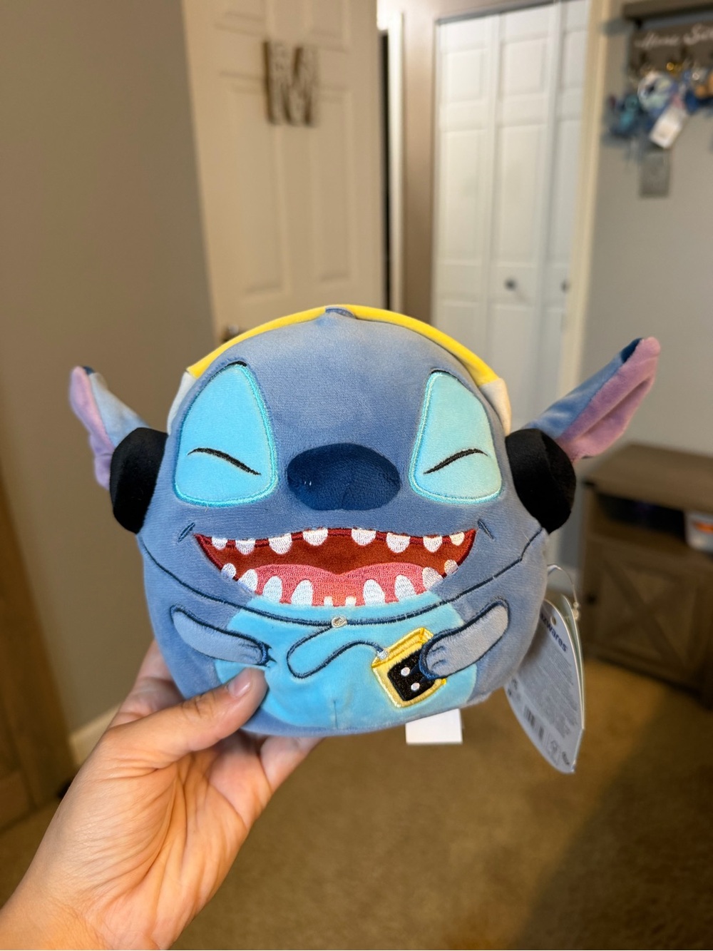 BNWT Gamer Disney Stitch Squishmallow